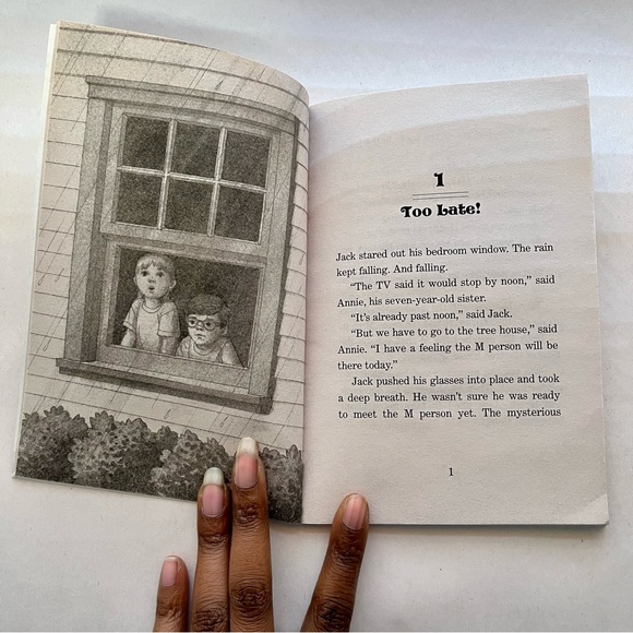 Magic Tree House Paperback Children’s Adventure Mystery Chapter Books 1-4 - Picture 11 of 12